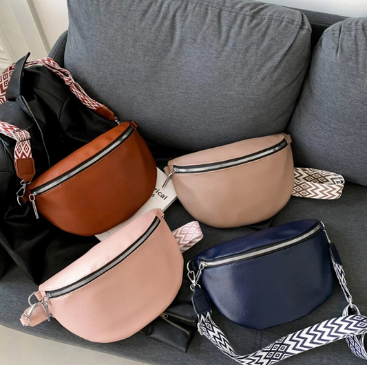 Adjustable Wide Straps Crossbody Bag