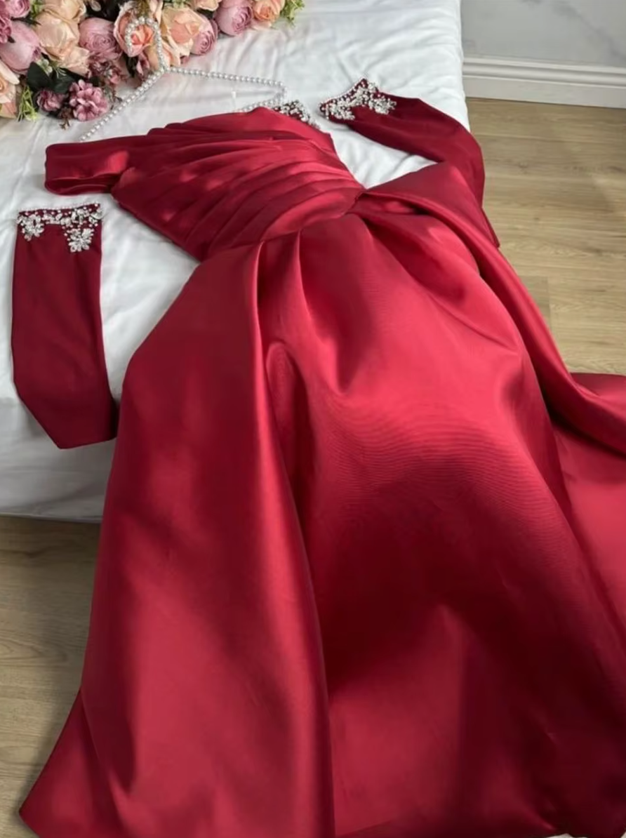 Regal Crimson One-Shoulder Embellished Satin Gown – Elegant Formal Wear