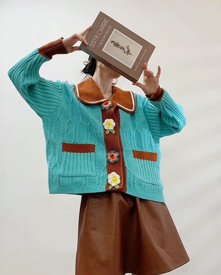 Crochet Flower Button Peter Pan Collar Vintage Style