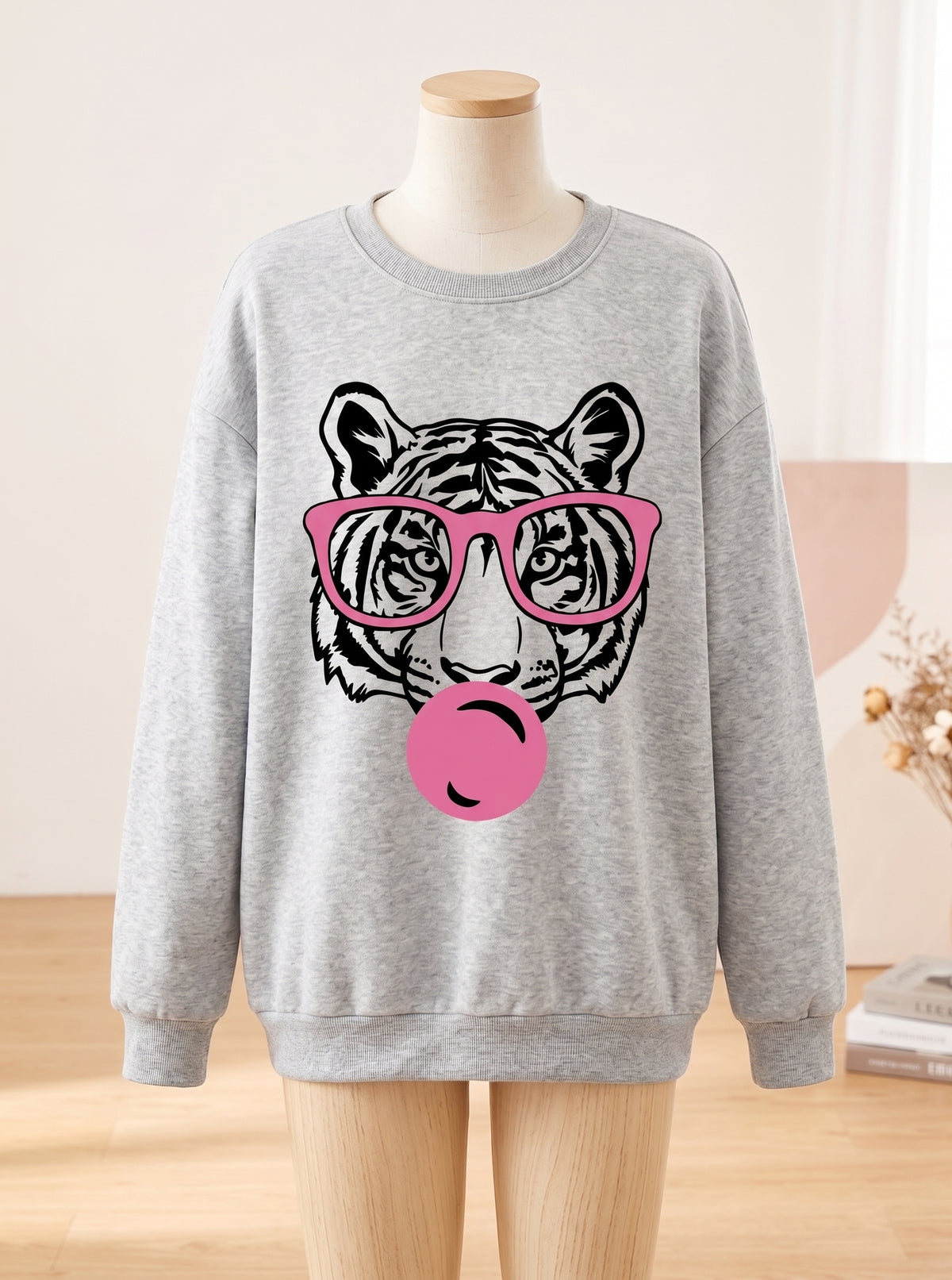 Women's cartoon tiger print hoodie pullover