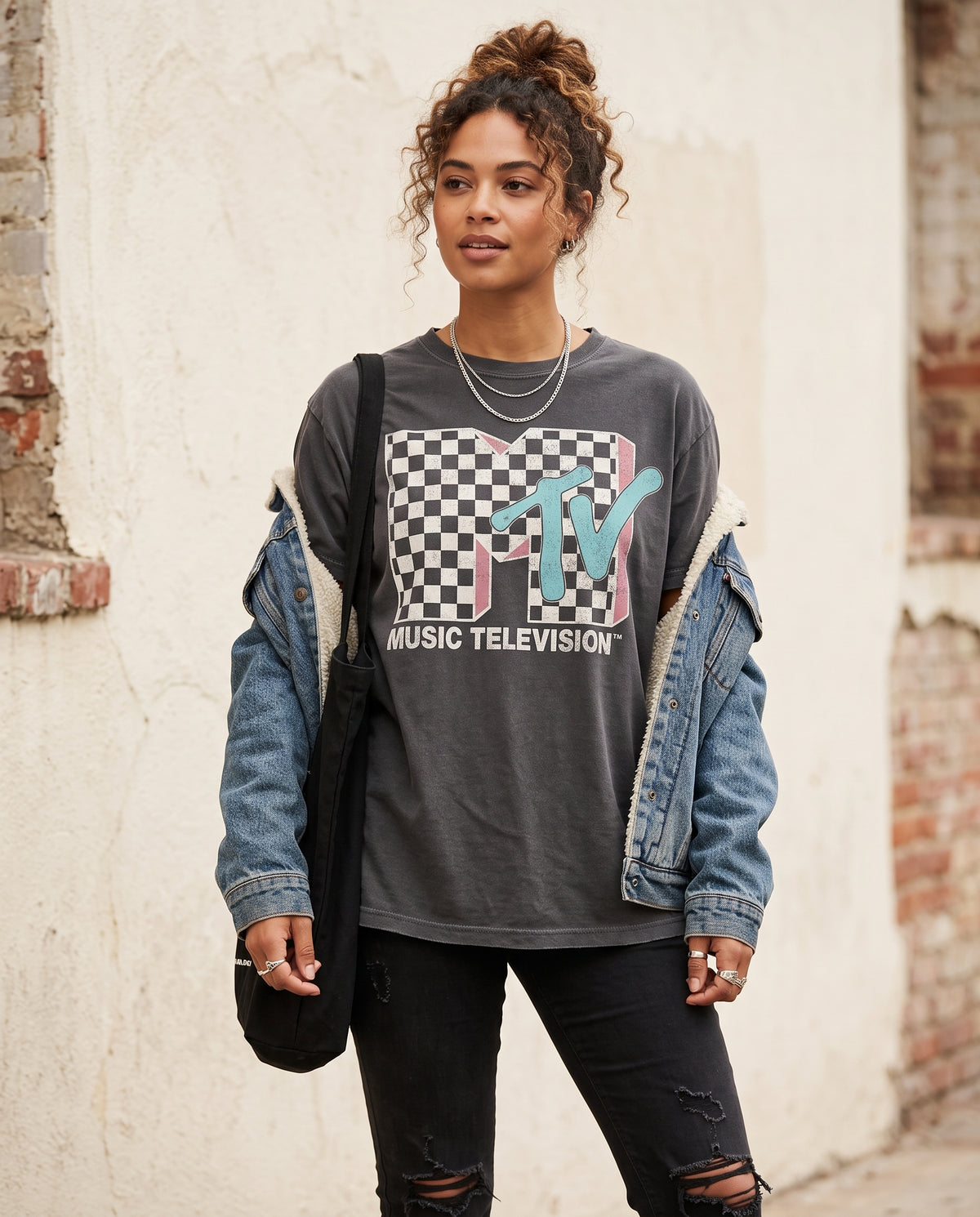 Music TV T-shirt