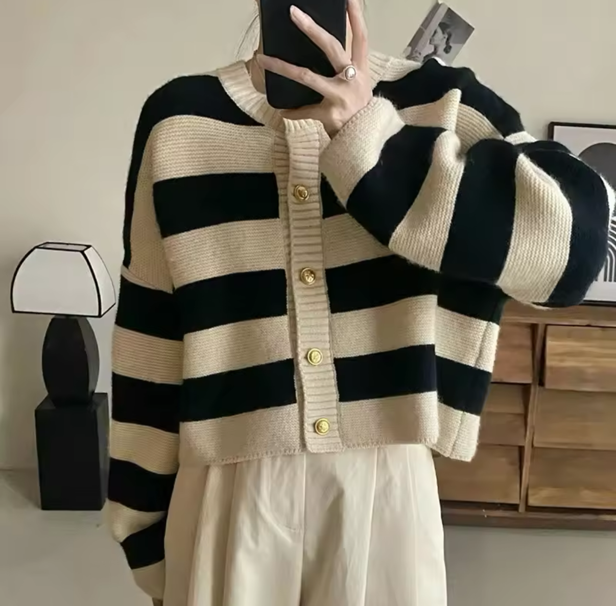 Stripes buttons cardigan