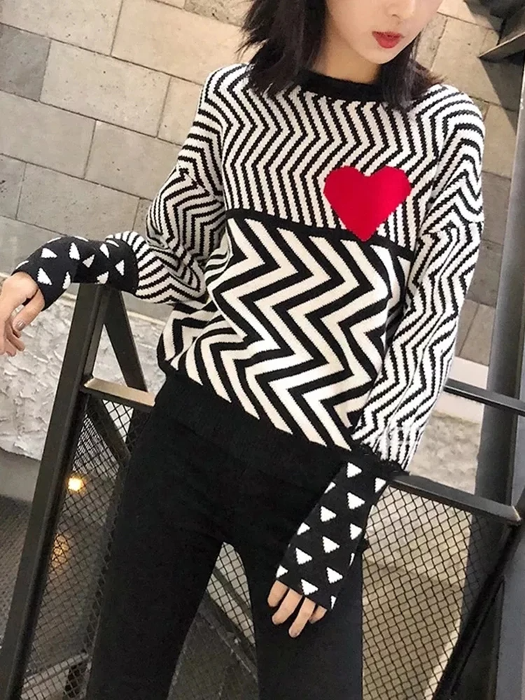 Black Geometric Heart Sweater